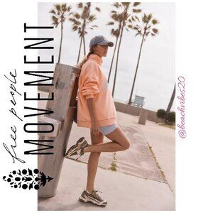 FP MOVEMENT BY FREE PEOPLE Victory Set Pastel Peach / Ice Grey M NWOT FP-310